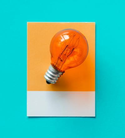 beeld van een gloeilamp